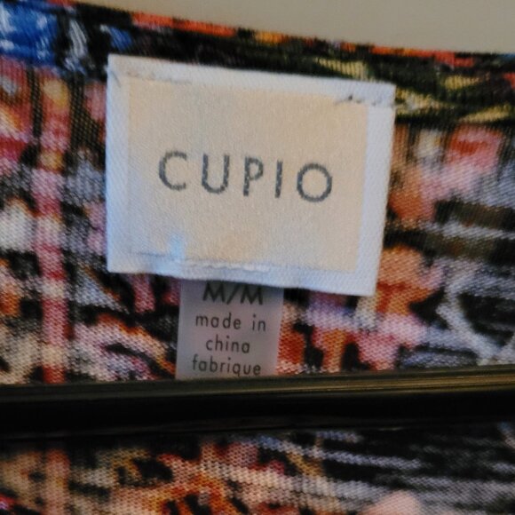 Cupio Bright & Colorful Paisley Design Pullover Top Misses Medium - Picture 4 of 8